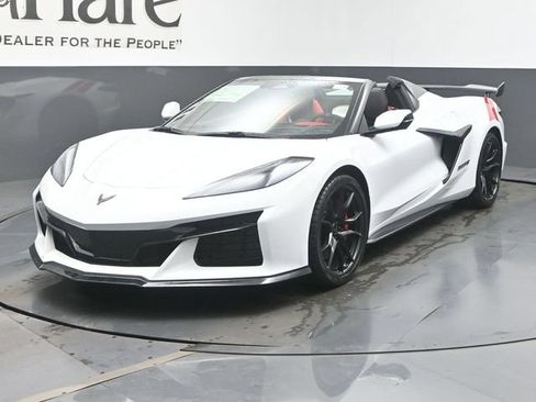New 2027 Chevrolet Corvette Grand Sport RWD image 16