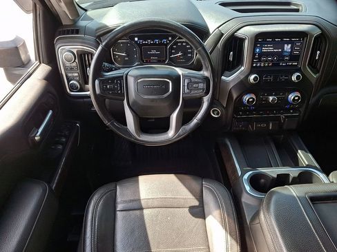 Used 2020 GMC Sierra 3500 Denali w/ Denali Ultimate Package AWD/4WD image 11