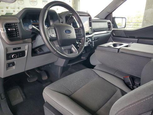 Used 2025 Ford F150 XLT w/ Equipment Group 301A Standard AWD/4WD image 16