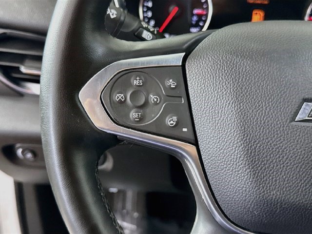 Used 2023 Chevrolet Traverse Premier w/ Redline Edition FWD image 13