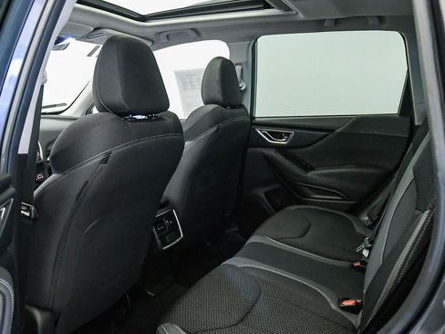 Used 2021 Subaru Forester Premium image 19