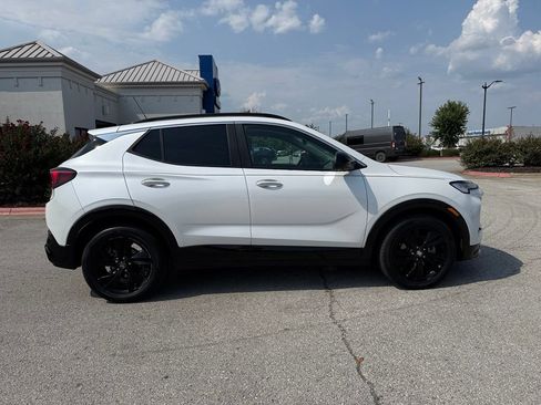 Used 2024 Buick Encore GX Sport Touring w/ Advanced Technology Package FWD image 8