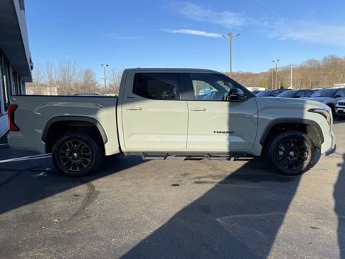 Used 2025 Toyota Tundra Limited image 4