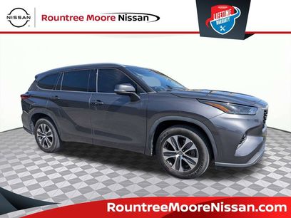 Used 2022 Toyota Highlander XLE