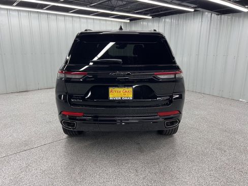 Used 2025 Jeep Grand Cherokee Summit w/ Obsidian Package image 5