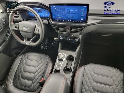 Certified 2023 Ford Escape ST-Line Elite w/ Premium Technology Package AWD/4WD image 34
