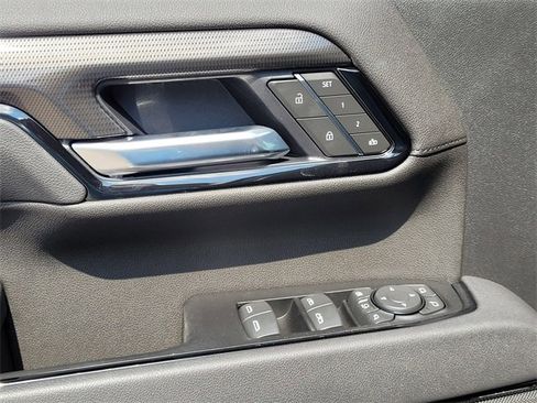 New 2026 GMC Sierra 2500 AT4 w/ AT4 Premium Plus Package image 23