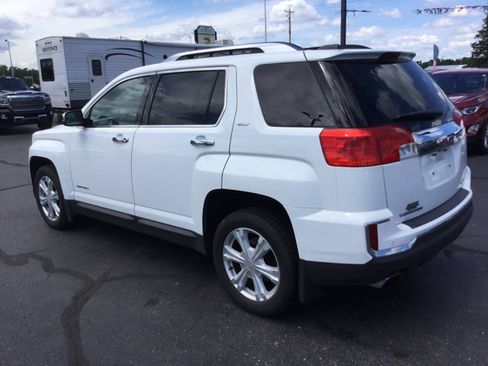 Used 2016 GMC Terrain SLT w/ Driver Alert Package I AWD/4WD image 3