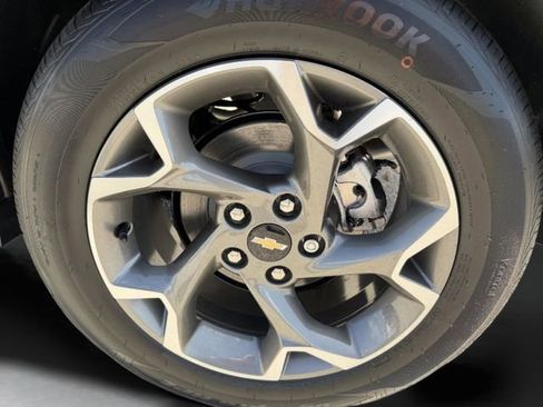 New 2026 Chevrolet Trax LT w/ LT Convenience Package FWD image 37