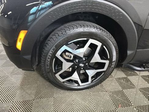 Certified 2022 Hyundai Santa Cruz Limited AWD/4WD image 10