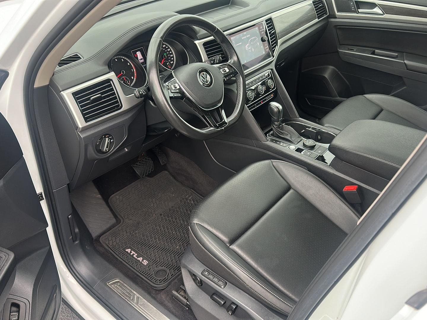 Used 2018 Volkswagen Atlas SEL AWD/4WD image 11