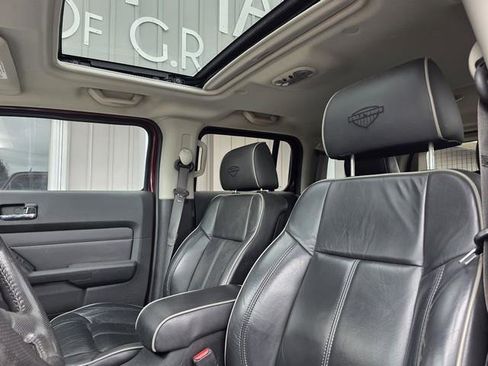 Used 2008 HUMMER H3 Alpha AWD/4WD image 8