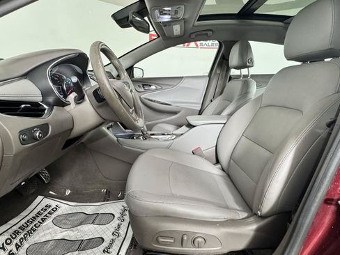 Used 2016 Chevrolet Malibu LT w/ Leather Package FWD image 12