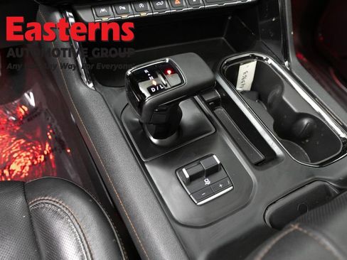 Used 2024 GMC Sierra 1500 AT4 w/ Technology Package AWD/4WD image 13