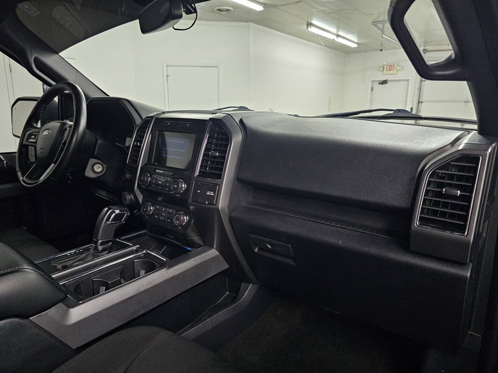 Used 2020 Ford F150 XLT w/ Equipment Group 302A Luxury AWD/4WD image 13