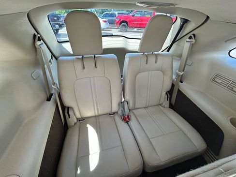 Used 2014 Lincoln MKT AWD w/ Equipment Group 201A image 13