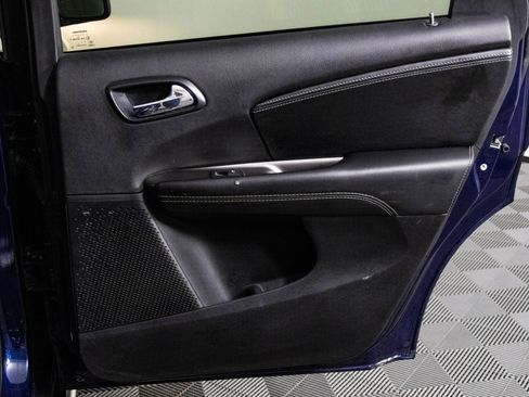 Used 2019 Dodge Journey Crossroad image 36