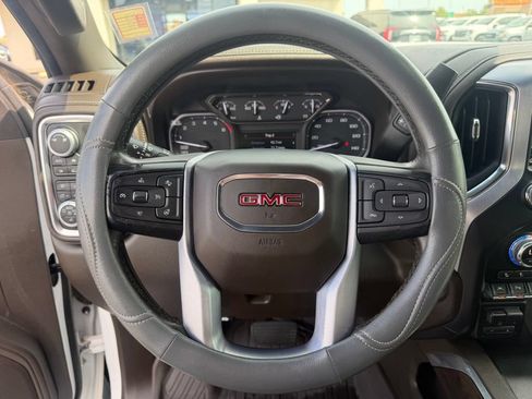 Used 2019 GMC Sierra 1500 SLT w/ SLT Premium Plus Package AWD/4WD image 30