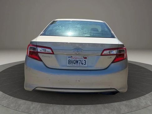 Used 2013 Toyota Camry LE image 6
