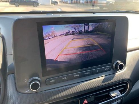 Used 2022 Hyundai Kona SEL AWD/4WD image 30