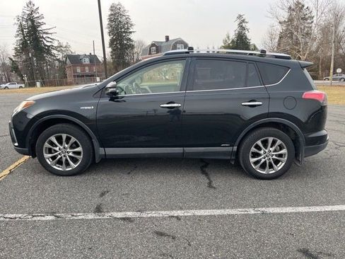 Used 2016 Toyota RAV4 Limited w/ Advanced Technology Package image 4