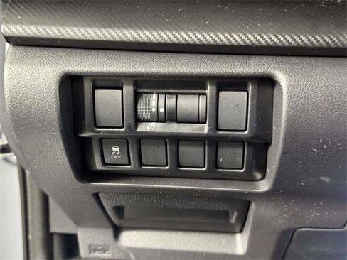 Certified 2023 Subaru Impreza 2.0i image 19