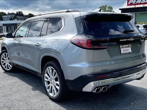 Used 2025 GMC Acadia Denali w/ Super Cruise Package AWD/4WD image 4