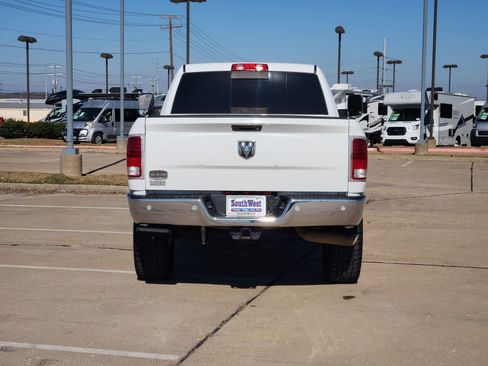 Used 2018 RAM 3500 Laramie Longhorn image 8