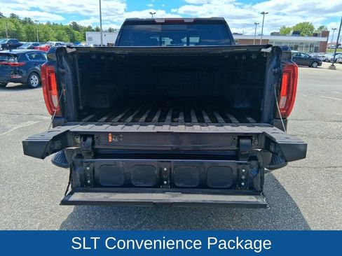 Used 2022 GMC Sierra 1500 SLT w/ SLT Premium Plus Package AWD/4WD image 8