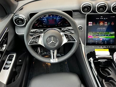 New 2026 Mercedes-Benz GLC 300 4MATIC image 13