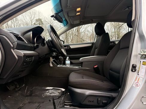 Used 2017 Subaru Legacy 2.5i Premium w/ Moonroof Package image 14