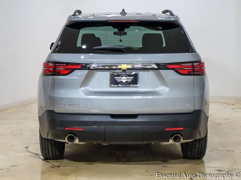 Used 2023 Chevrolet Traverse LT AWD/4WD image 7