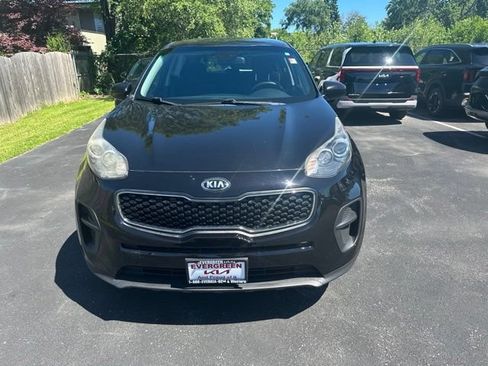 Used 2018 Kia Sportage LX FWD image 2