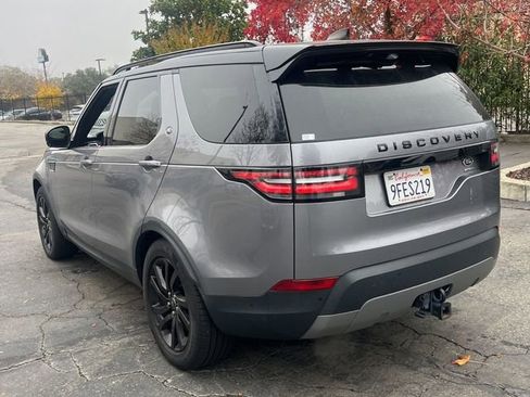 Used 2020 Land Rover Discovery HSE image 4