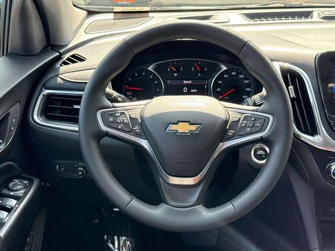 Used 2023 Chevrolet Equinox Premier FWD image 14