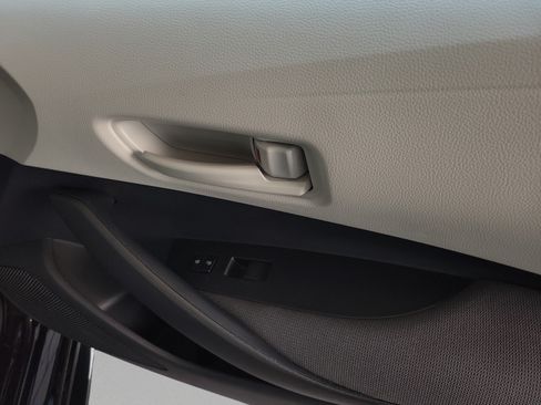 Certified 2026 Toyota Corolla LE FWD image 28