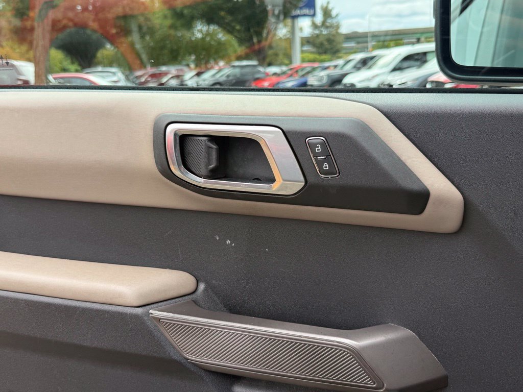 Used 2022 Ford Bronco Wildtrak AWD/4WD image 19