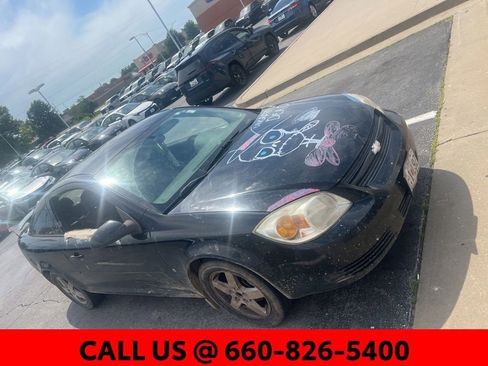 Used 2009 Chevrolet Cobalt LT w/ My Link Package FWD image 5