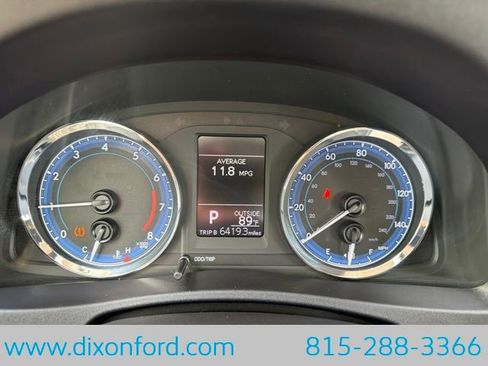 Used 2018 Toyota Corolla LE FWD image 17