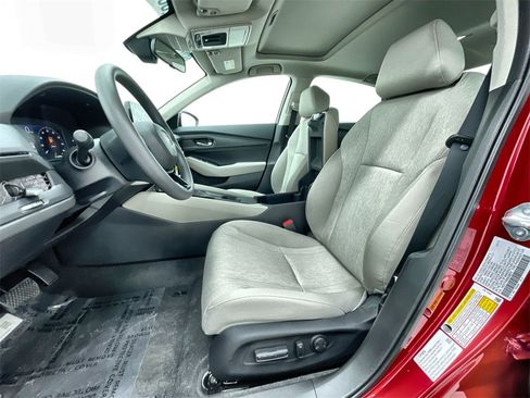 New 2025 Honda Accord SE image 18