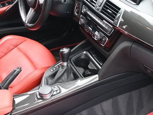 Used 2016 BMW M3 image 44