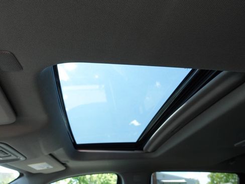 Used 2022 Chevrolet Silverado 1500 LT Trail Boss image 24