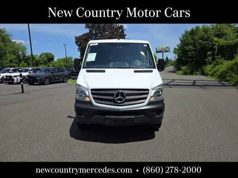 Used 2016 Mercedes-Benz Sprinter 2500 image 2