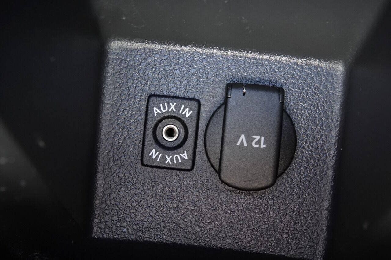 Used 2012 Volkswagen Passat 2.5 SE FWD image 70