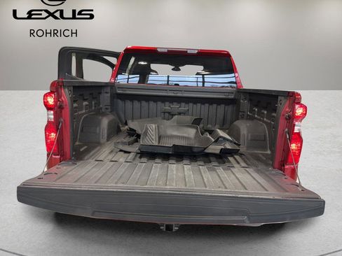 Used 2021 Chevrolet Silverado 1500 LT w/ Z71 Off-Road Package image 28