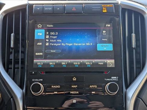 Used 2022 Subaru Ascent Limited w/ Technology Package image 12