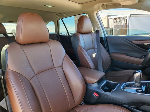 Used 2020 Subaru Outback Touring w/ Popular Package #2 image 14