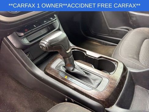 Used 2015 GMC Canyon SLE w/ SLE Convenience Package image 23