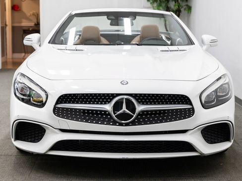 Used 2017 Mercedes-Benz SL 450 image 11