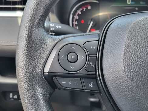 Used 2024 Toyota RAV4 XLE FWD image 7